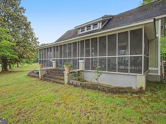 5th image of 483 Coal Rd NW