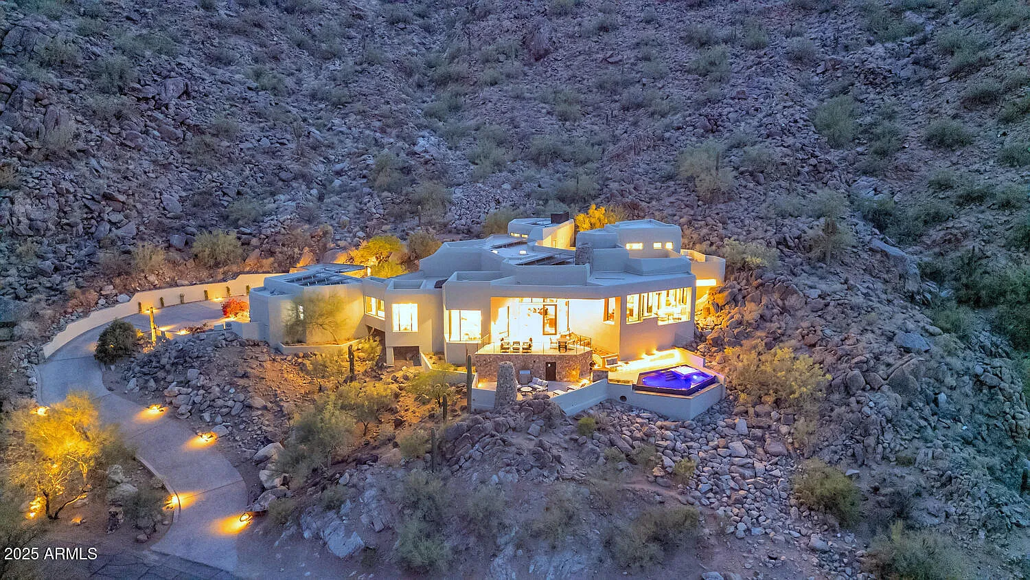 4 bed, 4.5 bath, 5387 sqft, $22,495 — Photo 3