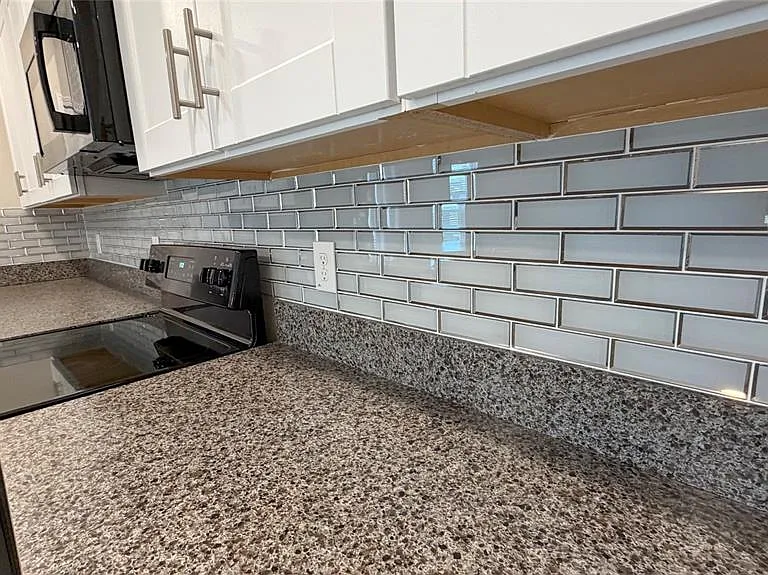 3816 Hanover Dr — Photo 18