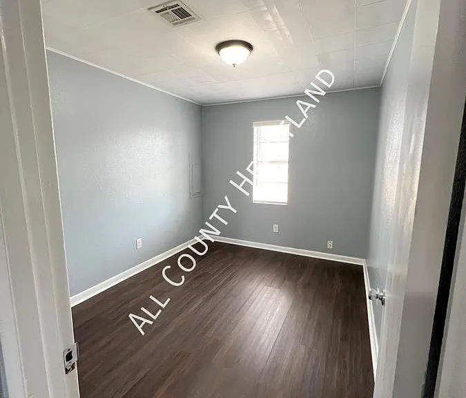 119 S K Ave — Photo 14