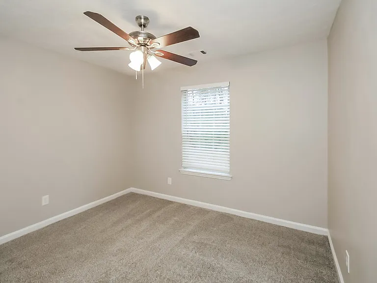 8131 Wynfield Dr — Photo 13