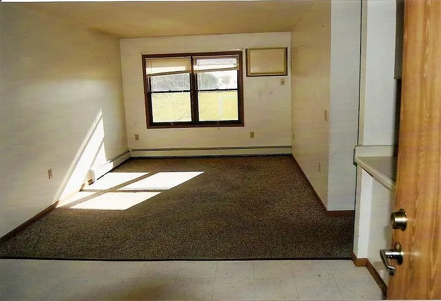 2 bed, $775 — Photo 3