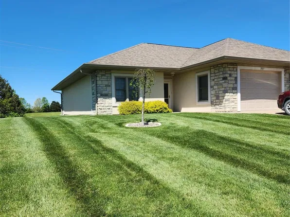 931 Pine Ave, Warrenton, MO 63383