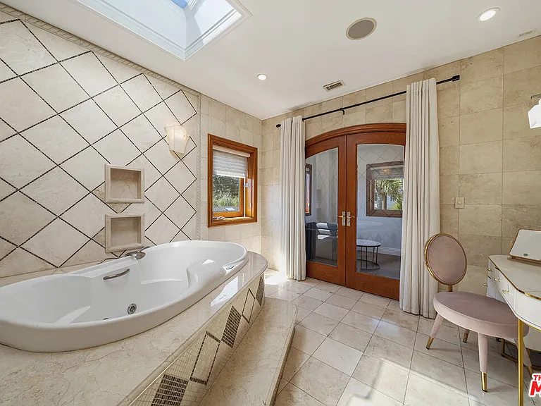 9033 Cresta Dr — Photo 39