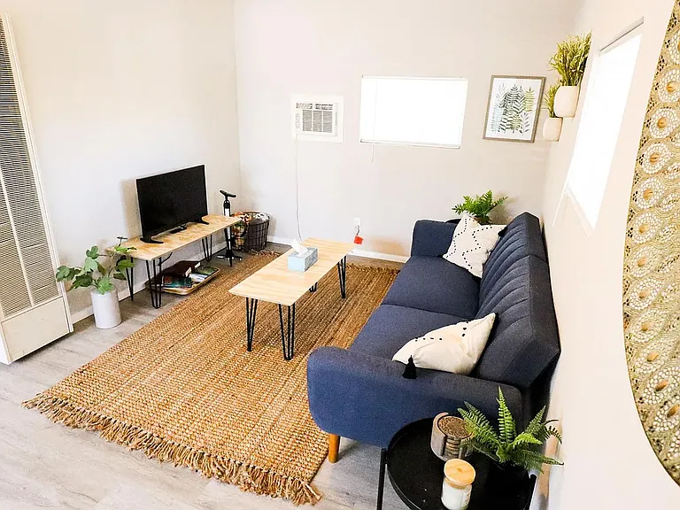 219 Girard Blvd SE #2F — Photo 7