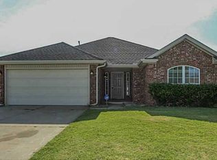 1028 Mollie Rausch Ln, Edmond, OK 73003