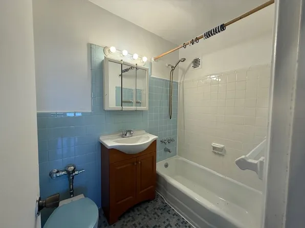 108-49 63rd Avenue image 5 of 11