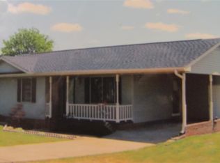 1302 Broadway School Rd, Belton, SC 29627