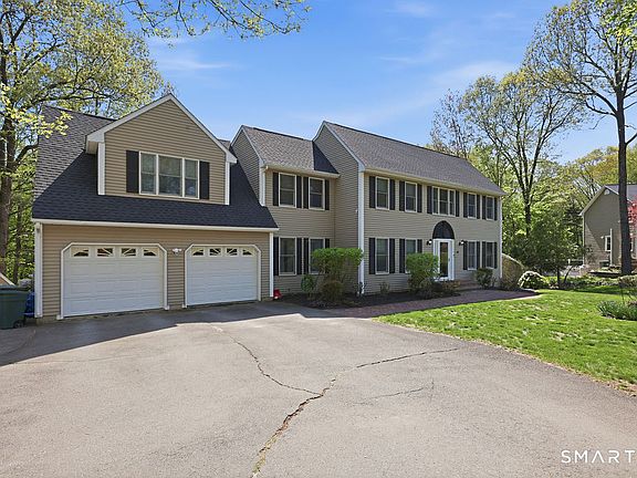 2nd image of 12 Forest Ridge Road