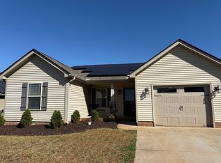 106 Veranda Cir, Pendleton, SC 29670