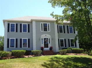 7 Olympic Ln, North Andover, MA 01845