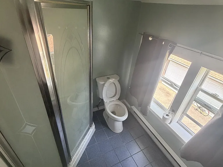 52 Chambly Ave #2 — Photo 5