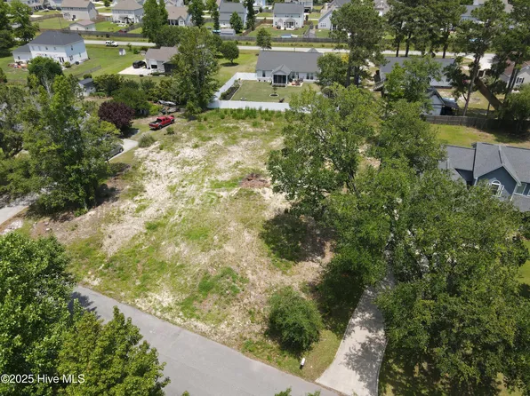 109 Twelve Pointer Road, Hampstead, NC 28443