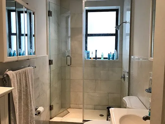 Rented by Platinum Properties | media 30