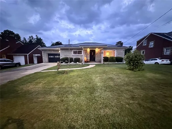 515 1st St, Canonsburg, PA 15317