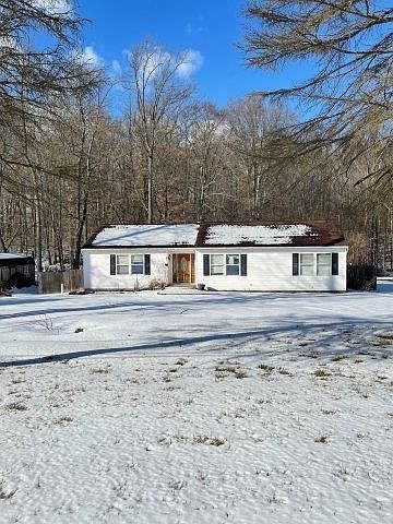1st image of 2110 Moorland Dr