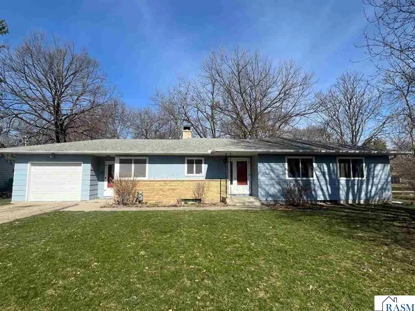 118 S Skyline Dr, Skyline, MN 56001