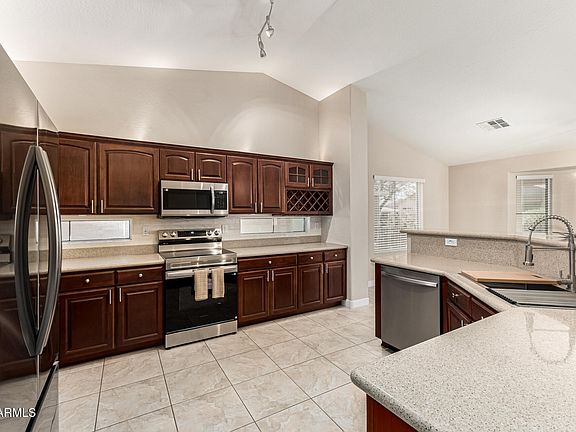 2nd image of 143 S LOS CIELOS Lane