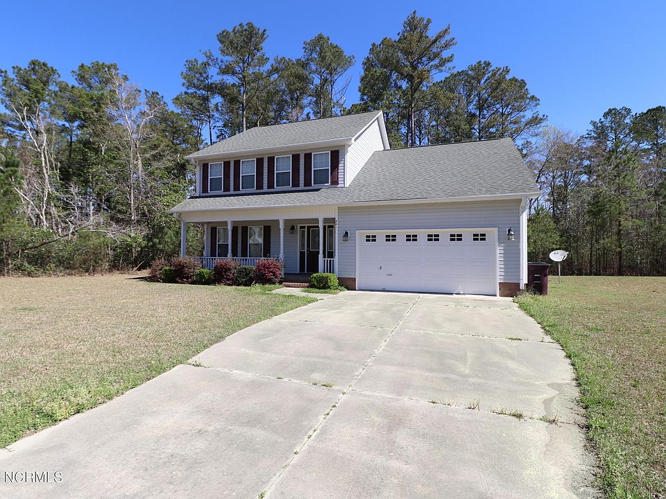 2nd image of 401 Stuart Ct