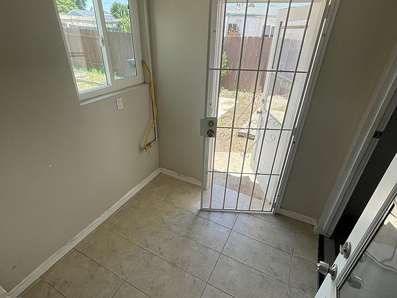 5th image of 3278 Luna Ave #3280