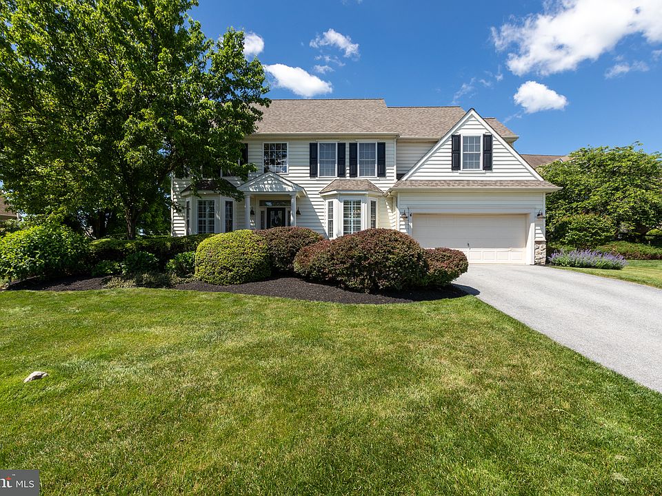 1st image of 109 Turnberry Dr