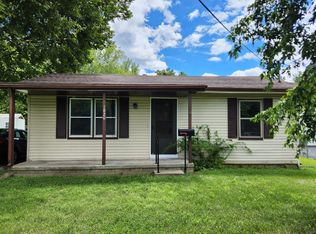 1820 W Calhoun St, Springfield, MO 65802