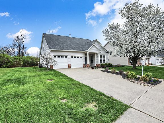 2nd image of 10381 Glenn Abbey Ln