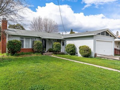 156 S Orchard Avenue, Ukiah, CA, 95482