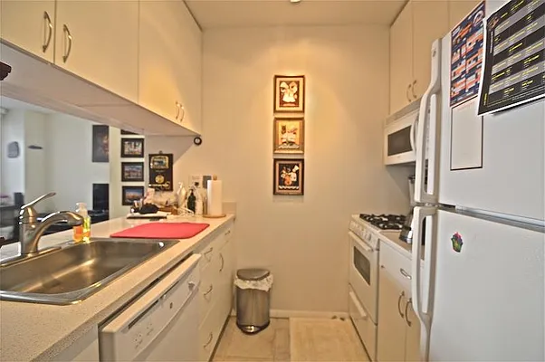 Rented by Maz Group NY | media 11