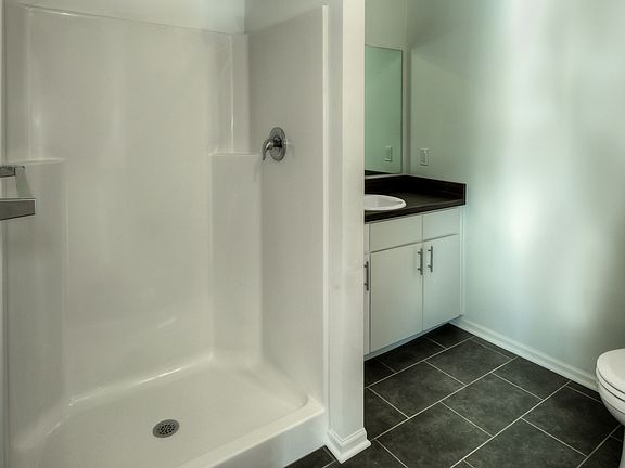 5th image of 801 Pacific St APT 414