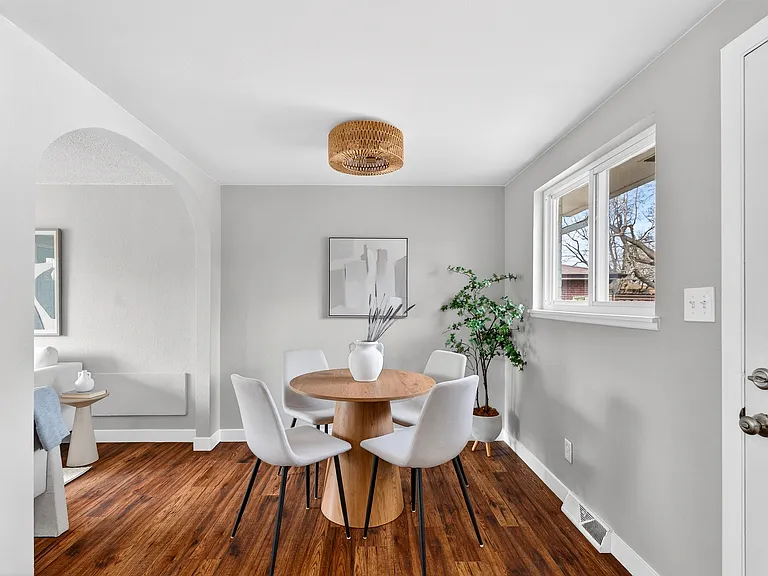 5246 Pierce St — Photo 14