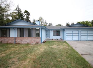 842 SW Kingma Ct, Oak Harbor, WA 98277