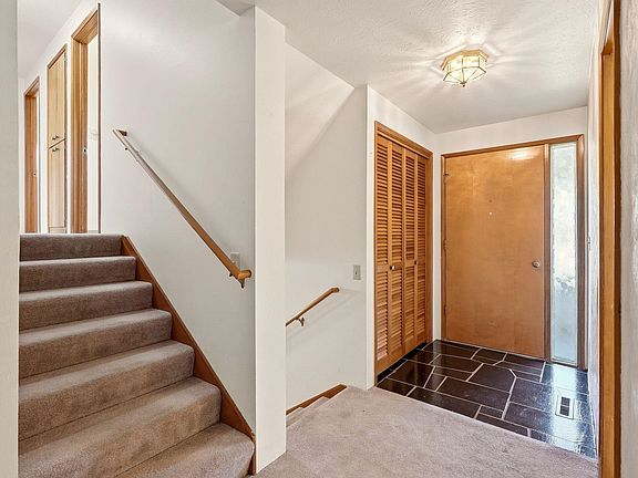 2nd image of 10003 N Excell Dr