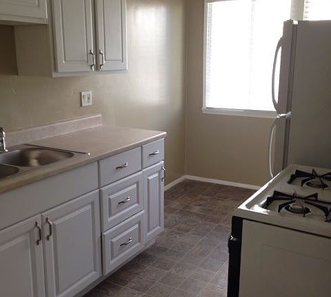 5th image of 4031 Hamilton St APT D