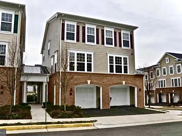 7055 Huntley Run Pl #119, Alexandria, VA 22306