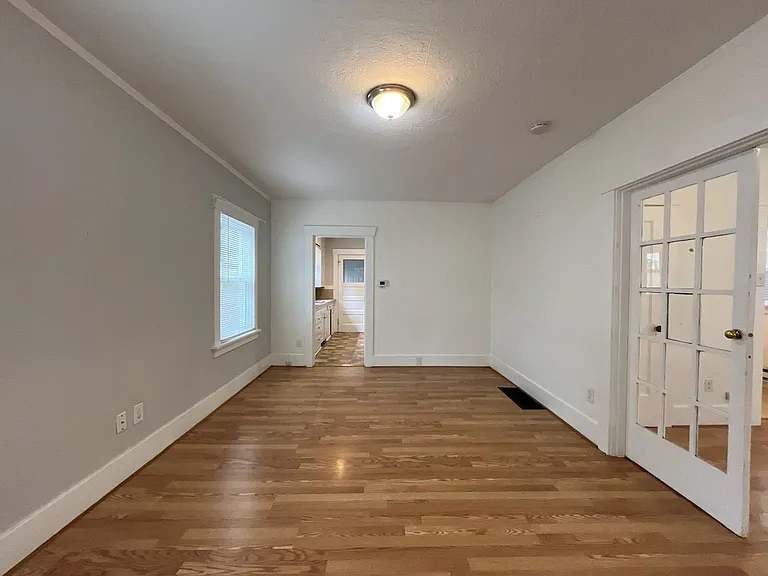 5619 NE 26th Ave — Photo 16