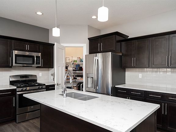5th image of 3477 Grand Valley Dr