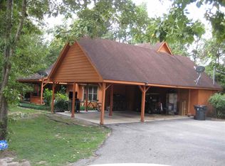 109 Linden Rd, Village Mills, TX 77663