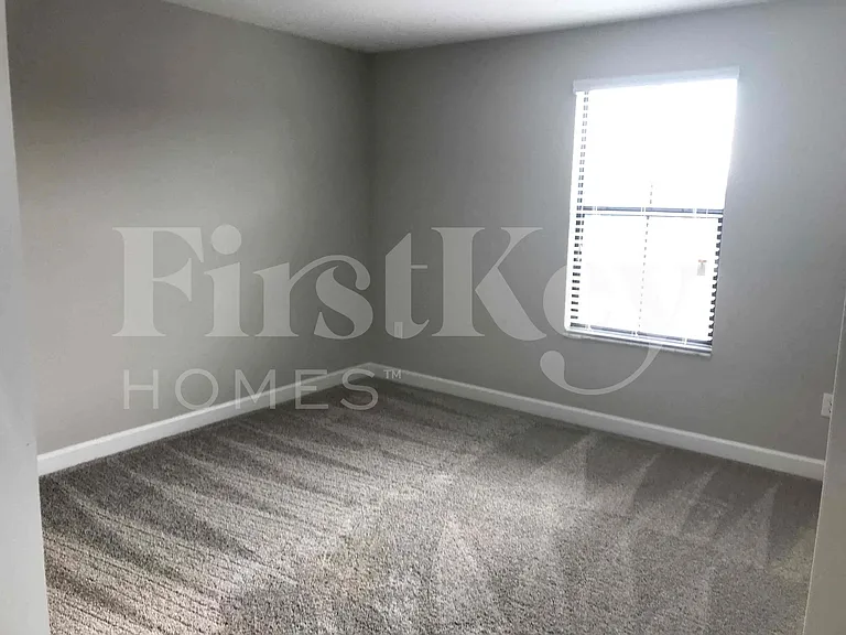 9901 Victory Gallop Loop — Photo 15