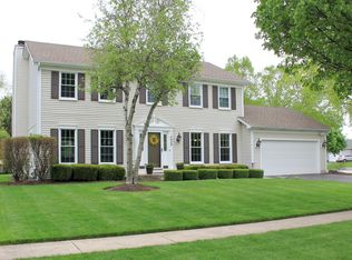 2629 Berkshire Dr, Geneva, IL 60134