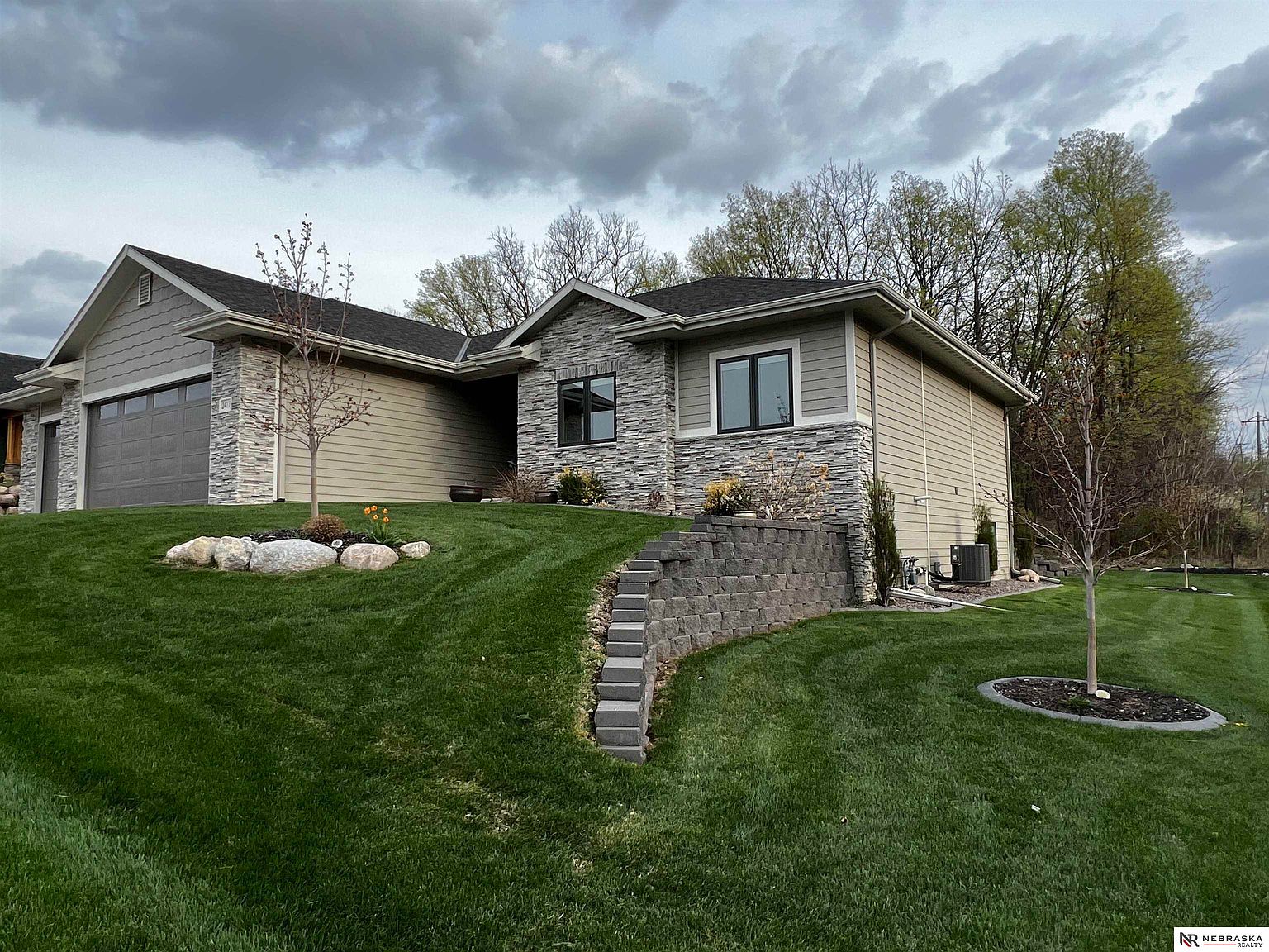 2477 Grant Cir, Blair, NE 68008 Zillow