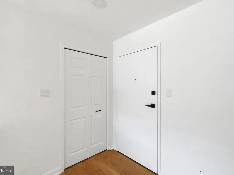 431 N Armistead St #307 — Photo 2