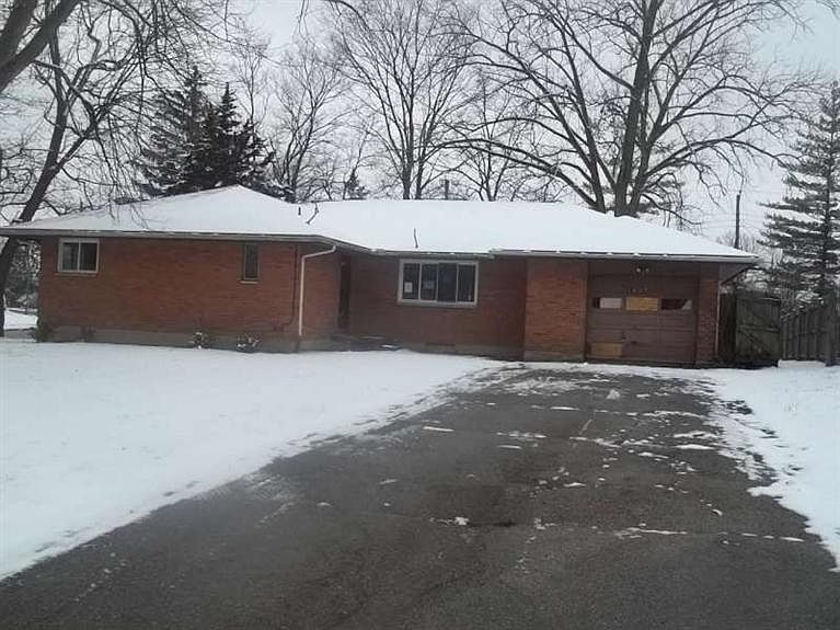 1st image of 1603 Parkhill Dr