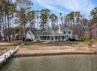 72 Bluefish Rd, White Stone, VA 22578