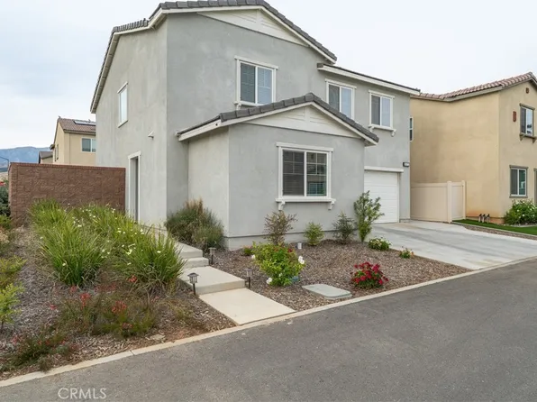 1072 Rockcress Ln, Banning, CA 92220
