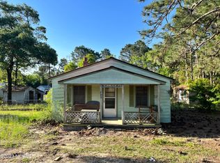 889 Airport Rd, Southern Pines, NC 28327