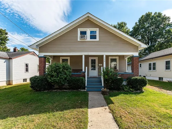 726 W Kenwood Avenue, Clarksville, IN 47129