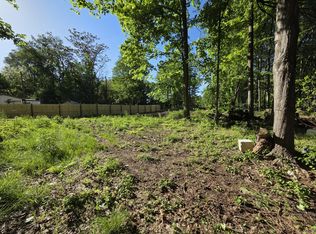 Vl Lindburg Dr, Dowagiac, MI 49047