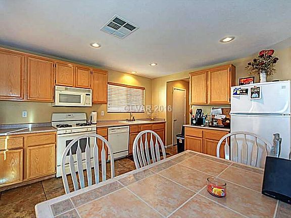 5th image of 10267 Glassboro Ct