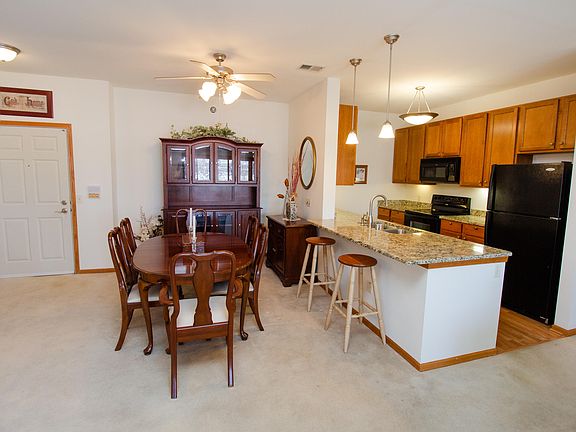 2nd image of 1405 Gabriel Dr Unit 204